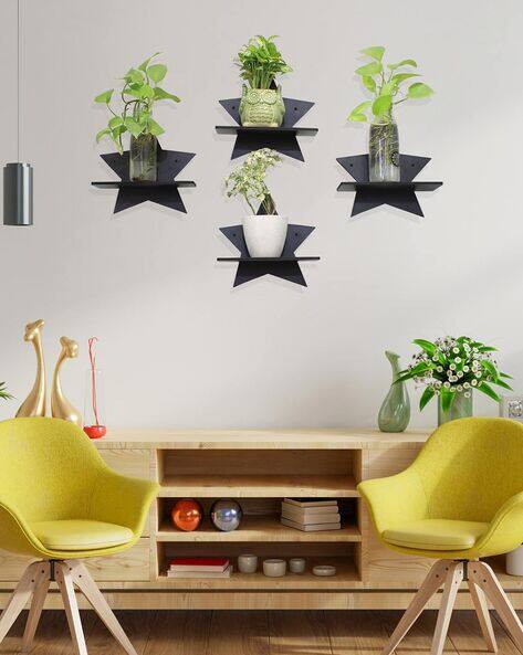 Star shaped shelves